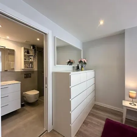 Apartamento Montaltino 3 - Con Garaje Opcional - Céntrico, Cómodo, Cuidado - Cerca Playas Corunha