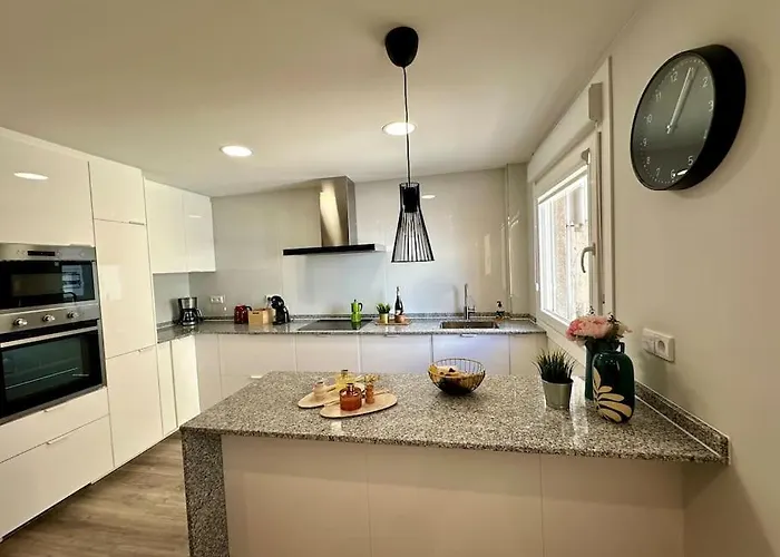 Montaltino 3 - Con Garaje Opcional - Centrico, Comodo, Cuidado - Cerca Playas Apartment